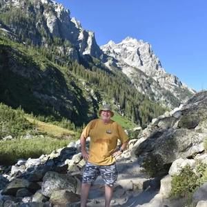 Meet your Posher, Eric